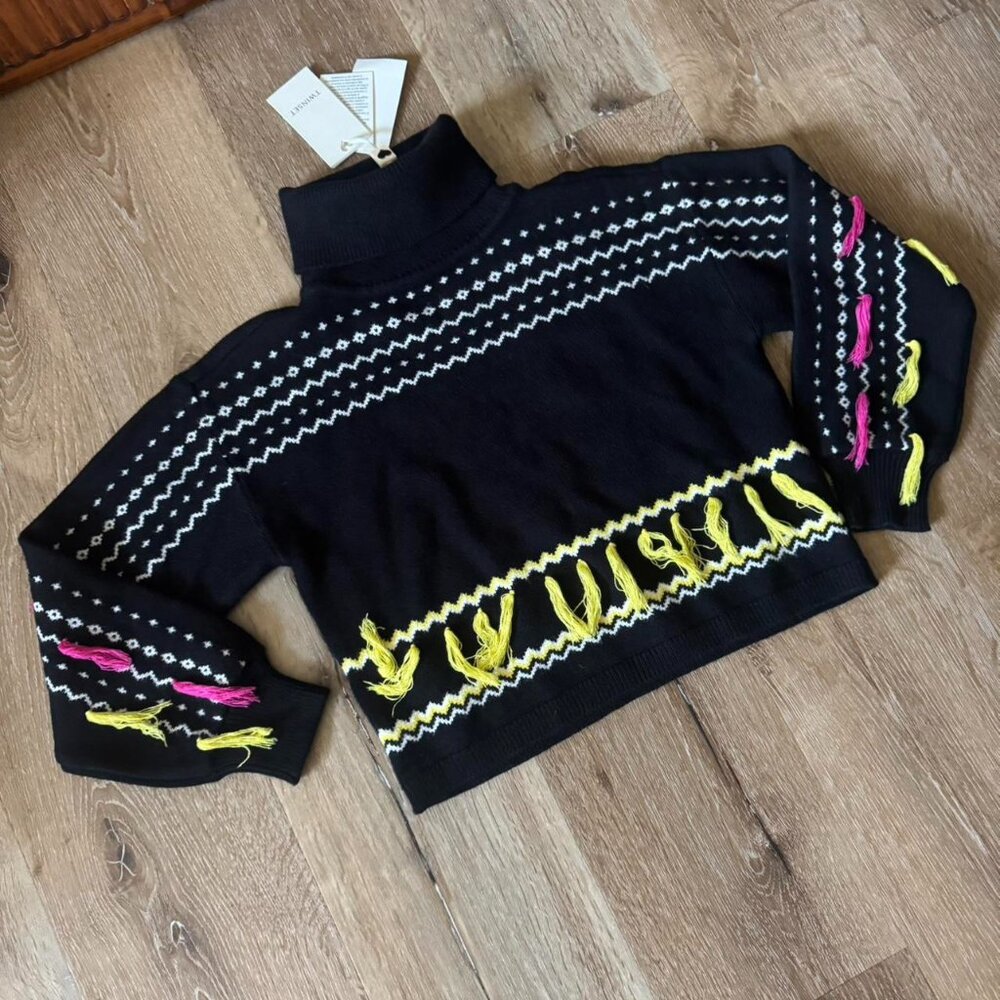 NWT Twinset kids‎ Turtle Neck Black Tassle Sweater